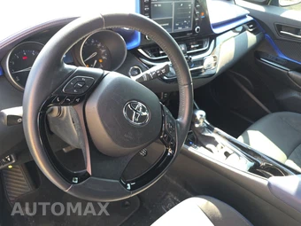 2021 Toyota C-HR XLE - miniatura 11