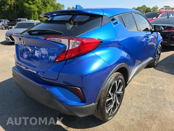 2021 Toyota C-HR XLE - miniatura 4