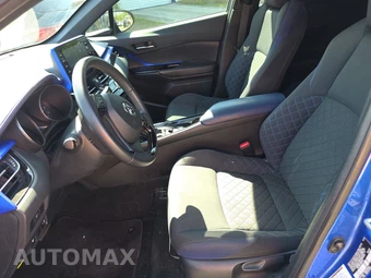 2021 Toyota C-HR XLE - miniatura 7