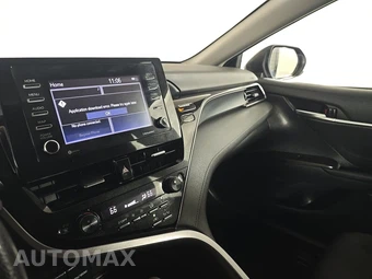 2021 Toyota Camry Hybrid LE - miniatura 11