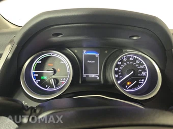 2021 Toyota Camry Hybrid LE - miniatura 12