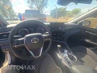 2021 Toyota Camry Hybrid LE - miniatura 11