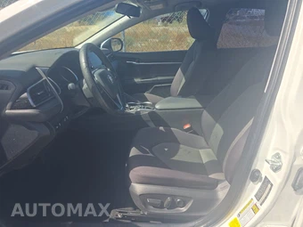 2021 Toyota Camry Hybrid LE - miniatura 7
