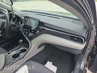 2021 Toyota Camry Hybrid LE - miniatura 16