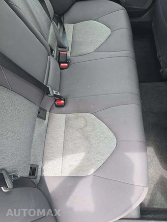 2021 Toyota Camry Hybrid LE - miniatura 19