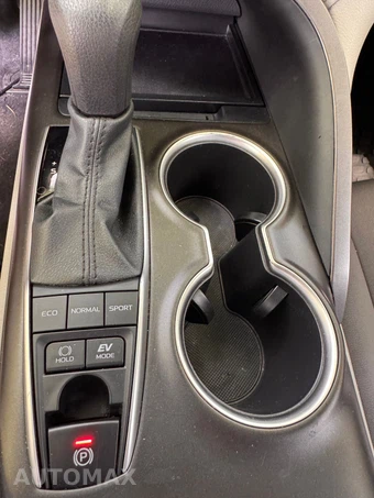 2021 Toyota Camry Hybrid LE - miniatura 12