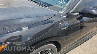 2021 Toyota Camry Hybrid SE - miniatura 40
