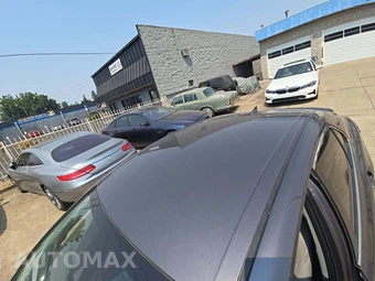 2021 Toyota Camry Hybrid SE - miniatura 12
