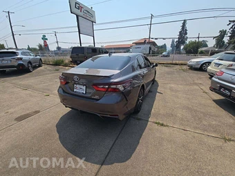 2021 Toyota Camry Hybrid SE - miniatura 3