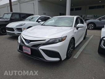 2021 Toyota Camry Hybrid SE