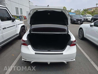 2021 Toyota Camry Hybrid SE - miniatura 14