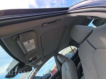 2021 Toyota Camry Hybrid XLE - miniatura 11