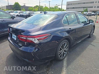 2021 Toyota Camry Hybrid XLE - miniatura 3