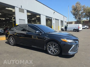 2021 Toyota Camry Hybrid XLE - miniatura 3