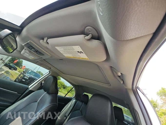 2021 Toyota Camry Hybrid XSE - miniatura 8