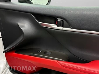 2021 Toyota Camry Hybrid XSE - miniatura 11
