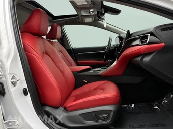 2021 Toyota Camry Hybrid XSE - miniatura 9