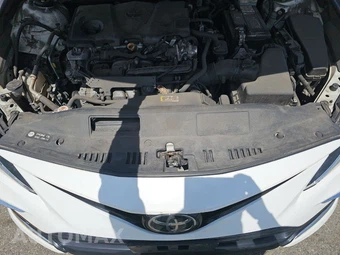 2021 Toyota Camry LE - miniatura 15