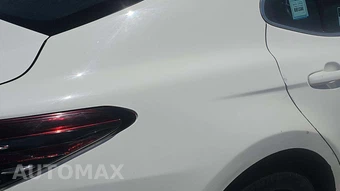 2021 Toyota Camry LE - miniatura 25