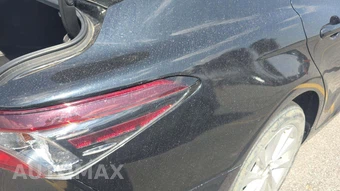 2021 Toyota Camry LE - miniatura 21