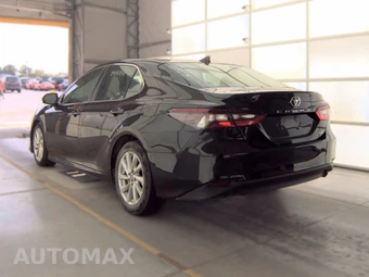 2021 Toyota Camry LE - miniatura 6