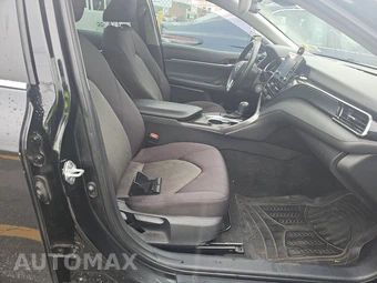 2021 Toyota Camry LE - miniatura 8