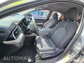 2021 Toyota Camry LE - miniatura 6