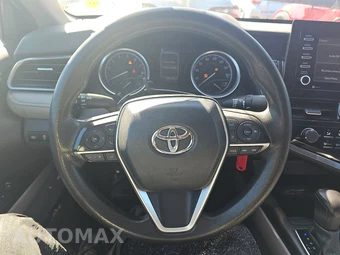 2021 Toyota Camry LE - miniatura 10