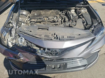 2021 Toyota Camry LE - miniatura 15