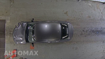 2021 Toyota Camry LE - miniatura 18