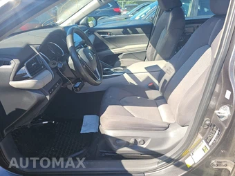 2021 Toyota Camry LE - miniatura 7