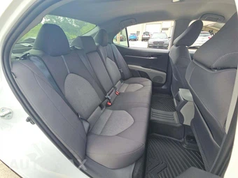 2021 Toyota Camry LE - miniatura 13