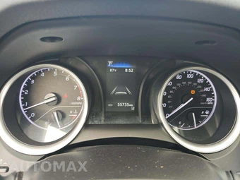 2021 Toyota Camry LE - miniatura 6