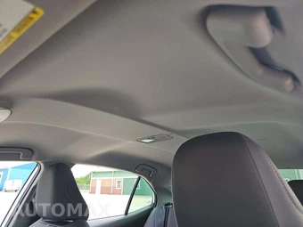 2021 Toyota Camry LE - miniatura 8