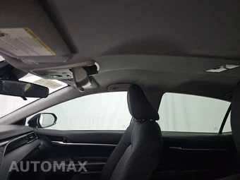 2021 Toyota Camry LE - miniatura 18