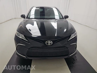 2021 Toyota Camry LE - miniatura 2