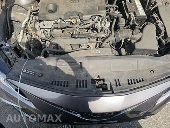 2021 Toyota Camry LE – miniatura 15