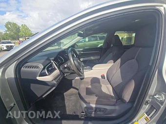 2021 Toyota Camry LE - miniatura 6