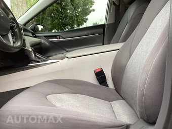2021 Toyota Camry LE - miniatura 24