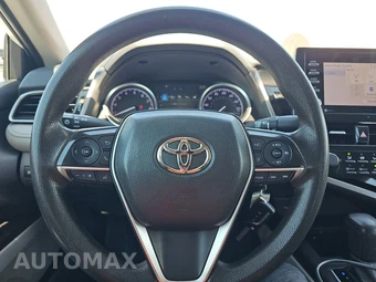 2021 Toyota Camry LE - miniatura 16