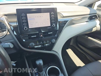 2021 Toyota Camry LE - miniatura 17