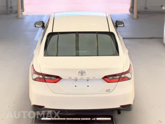 2021 Toyota Camry LE - miniatura 6