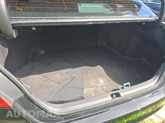 2021 Toyota Camry LE - miniatura 14