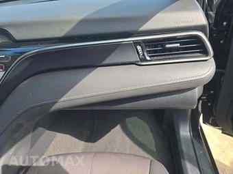 2021 Toyota Camry LE - miniatura 19