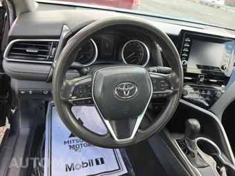 2021 Toyota Camry LE - miniatura 10