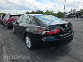 2021 Toyota Camry LE - miniatura 6