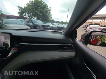 2021 Toyota Camry SE - miniatura 19