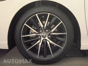 2021 Toyota Camry SE - miniatura 9