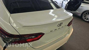 2021 Toyota Camry SE - miniatura 24