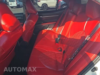 2021 Toyota Camry SE - miniatura 13